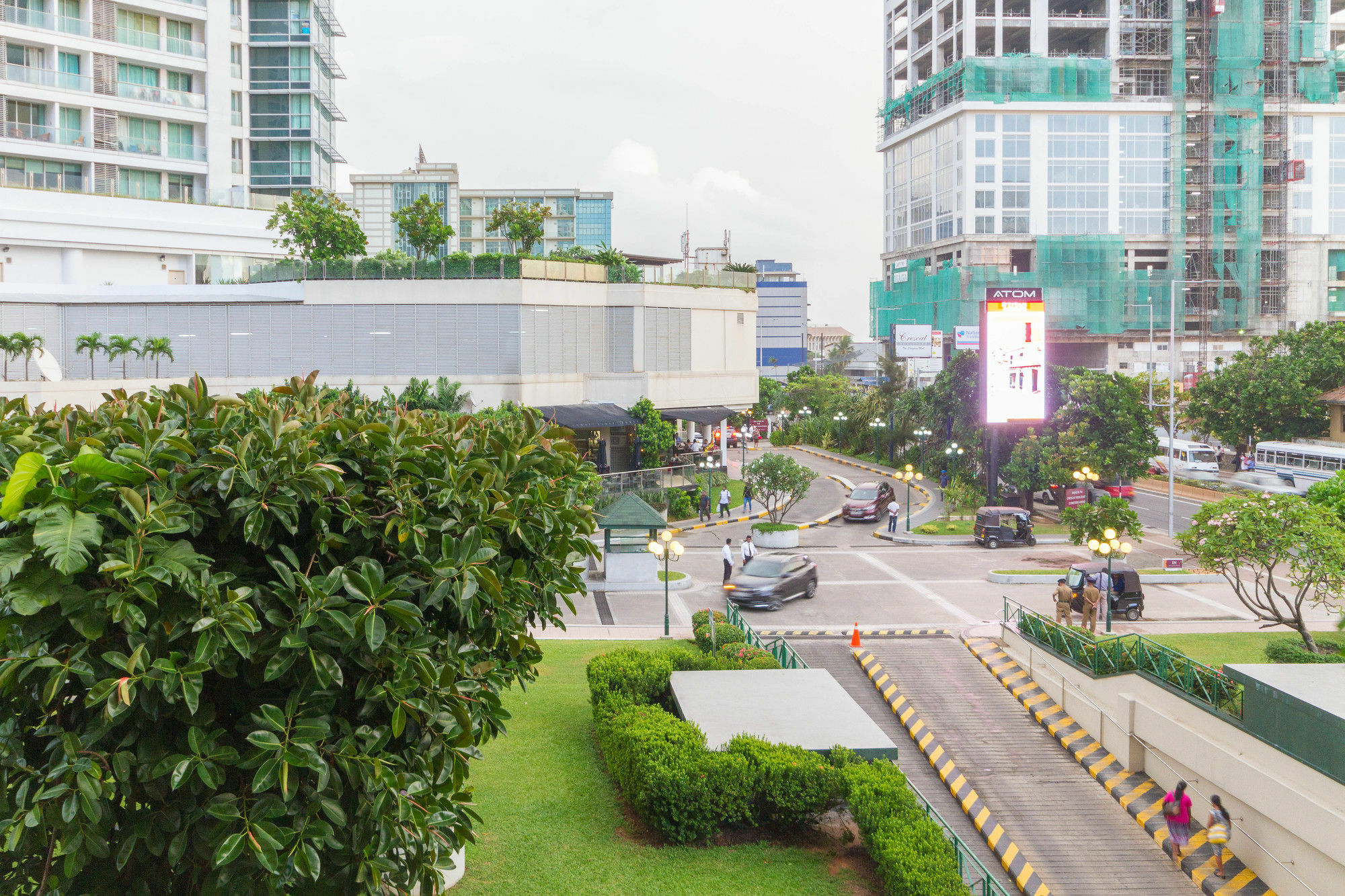 Crescat Residencies Apartment Colombo Exterior photo